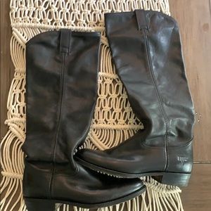 FRYE Tall Black Boots - size 7